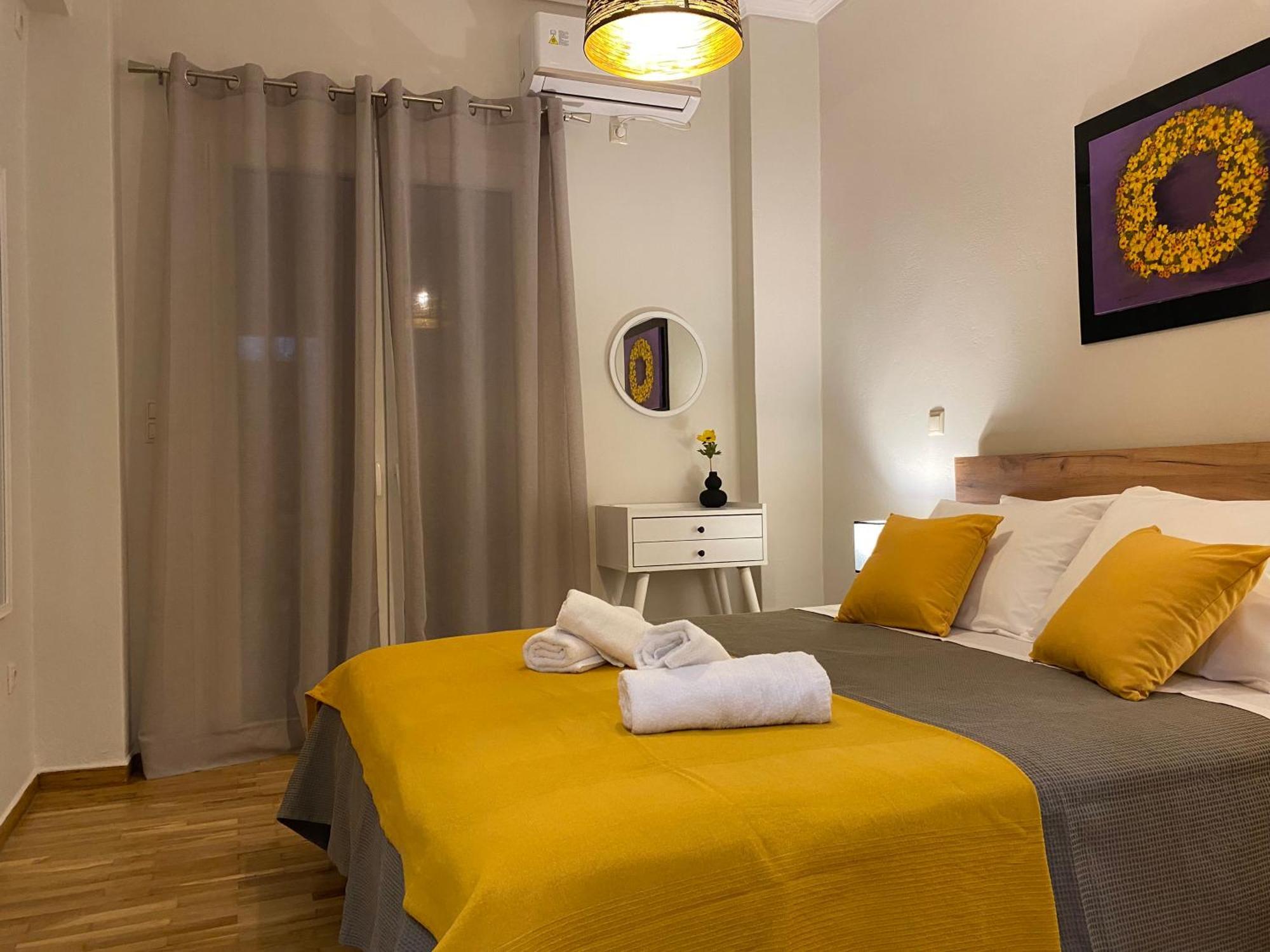 Maria Cozy In Neos Kosmos-athens Athens
