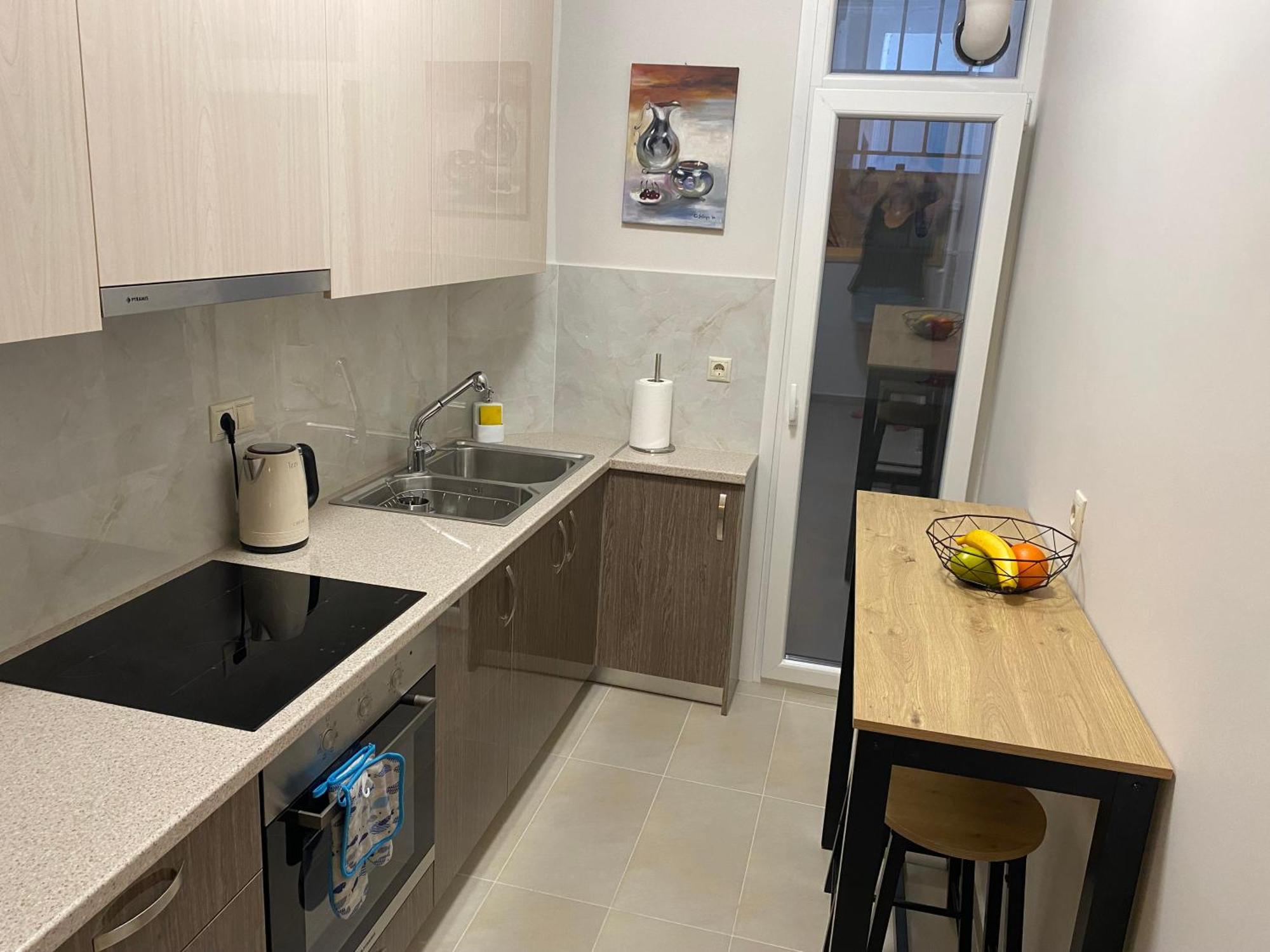Maria Cozy In Neos Kosmos-athens Apartment